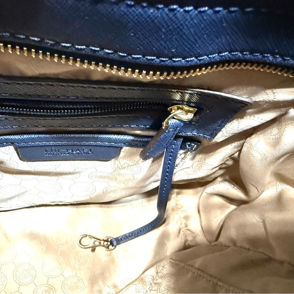 Michael Kors Selma Leather Navy Blue Gold Studded Satchel Handbag Tote XL $428 - Picture 13 of 13